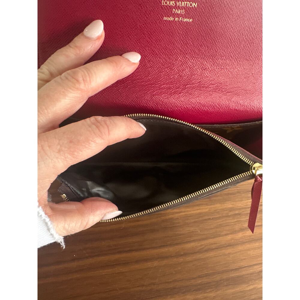 Louis Vuitton Monogram Emilie Wallet - Picture 14 of 15